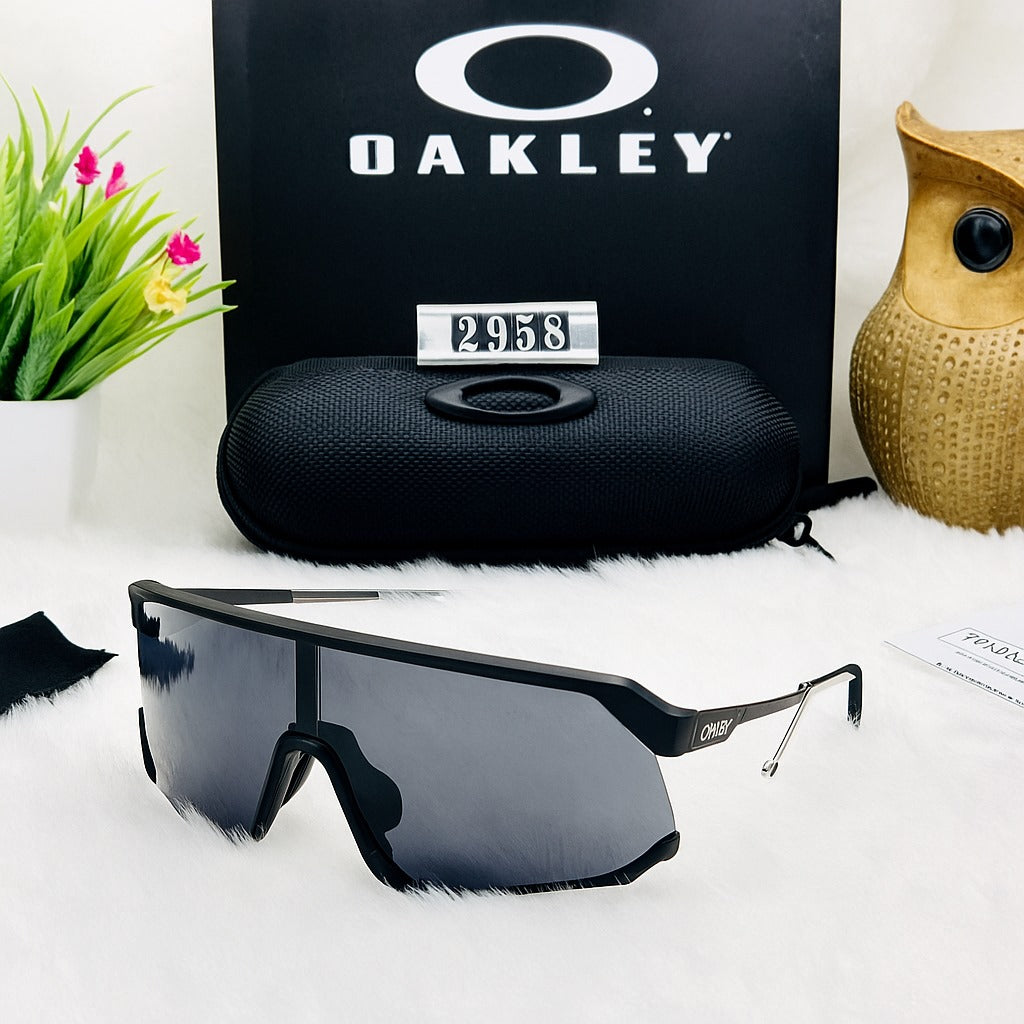 Oakley 2958 Black & Silver Sports Sunglasses – Polarized Shield Lens