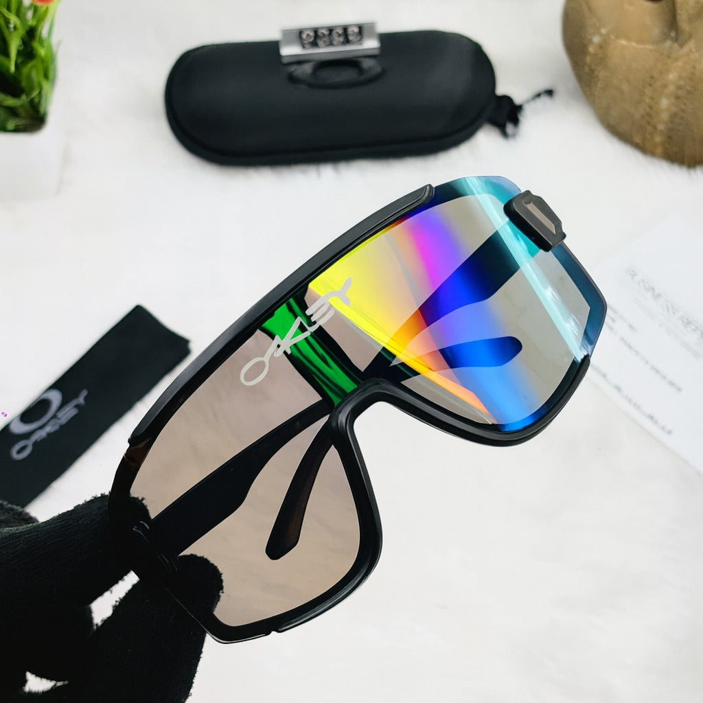 Oakley 8302 Black Prism Sports Sunglasses – Polarized Rainbow Shield Lens Category: Sports / Performance Sunglasses
