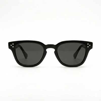 Moscot QM33306 Luxury Bold Square Wayfarer Sunglasses – Glossy Black Acetate with Silver Rivet Detail, Keyhole Bridge & Dark Grey UV Protection Lenses