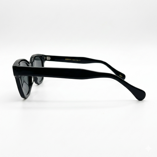 Moscot QM33306 Luxury Bold Square Wayfarer Sunglasses – Glossy Black Acetate with Silver Rivet Detail, Keyhole Bridge & Dark Grey UV Protection Lenses